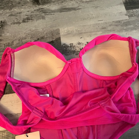 SHEIN Pink Bustier Crop Top - Picture 4 of 5